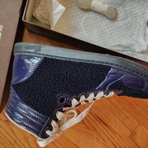 Authentic Gucci High Top Sneakers Excellent Condition Dark Blue With  Box